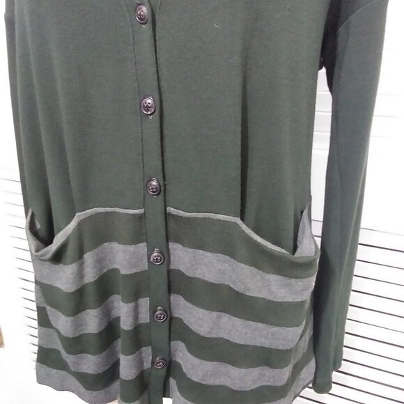 Three Dots Button Front Cardigan Green Stripe Size Medium - Picture 3 of 10